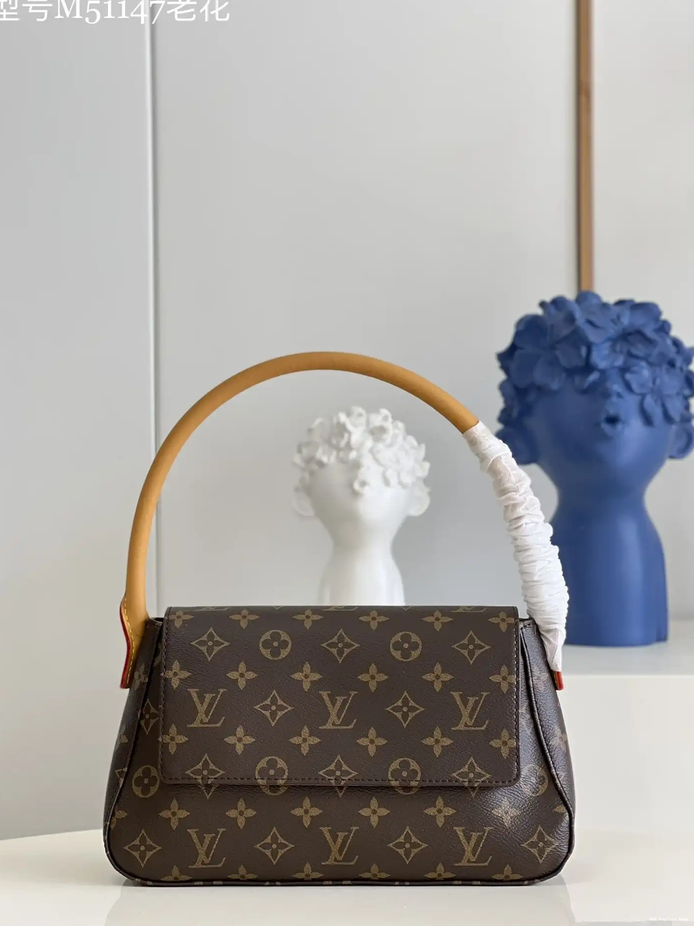 Aaa replica ru Vuitton looping Louis bag-24x21x9cm 0615